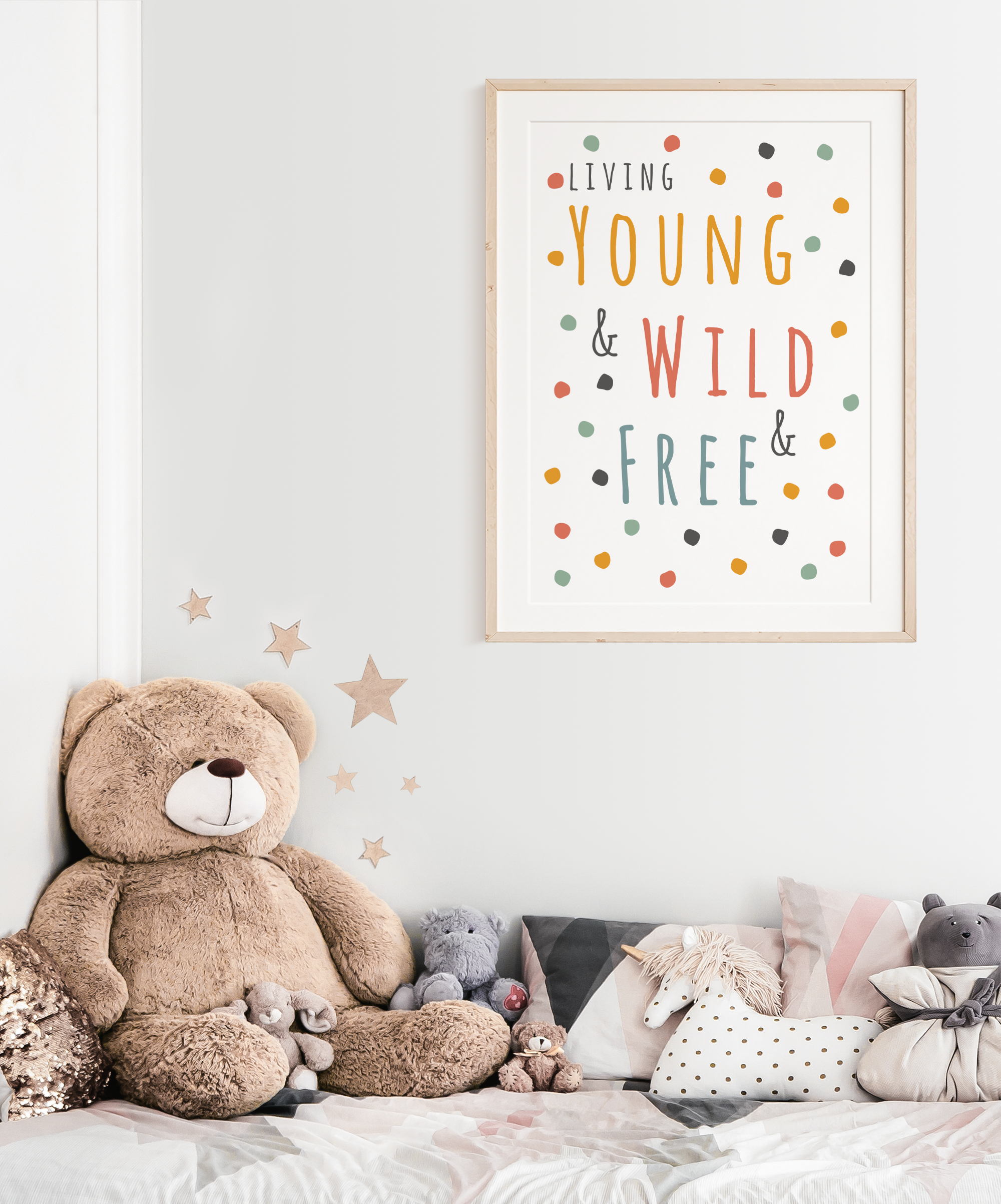 Kinderzimmer Poster | & Young Spruch Wild Free & – MrTKBooker